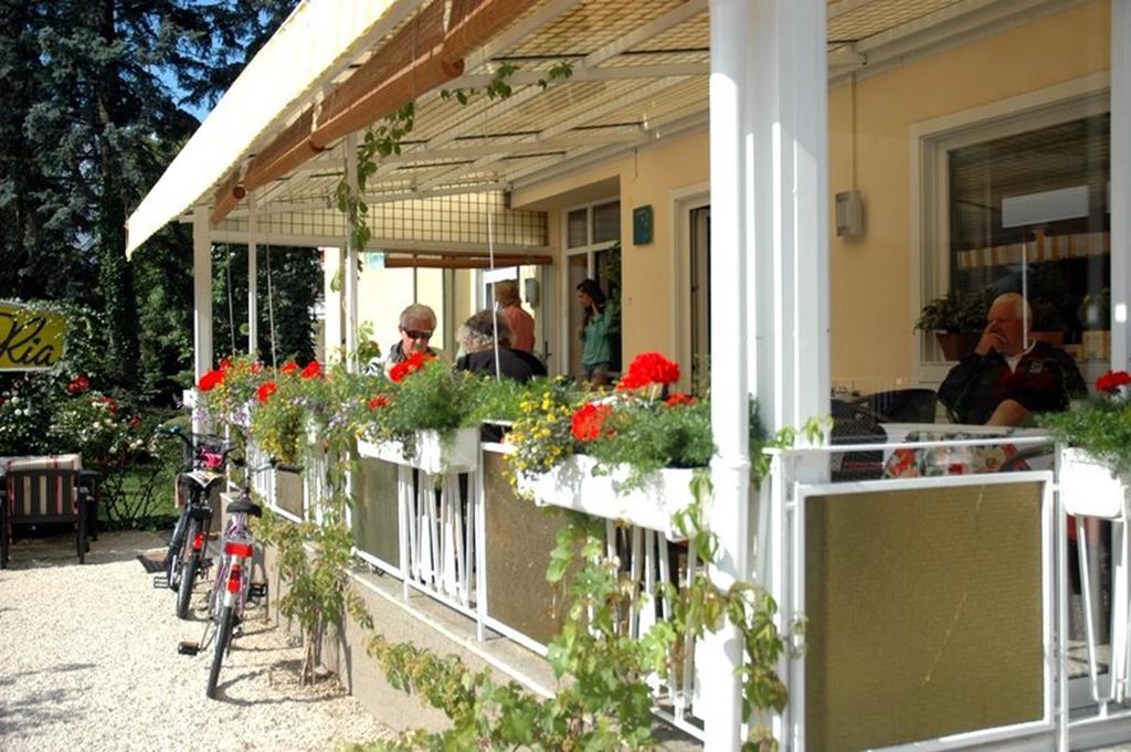 Gastehaus Pension Ria Pörtschach am Wörthersee Buitenkant foto