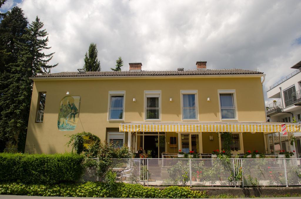 Gastehaus Pension Ria Pörtschach am Wörthersee Buitenkant foto